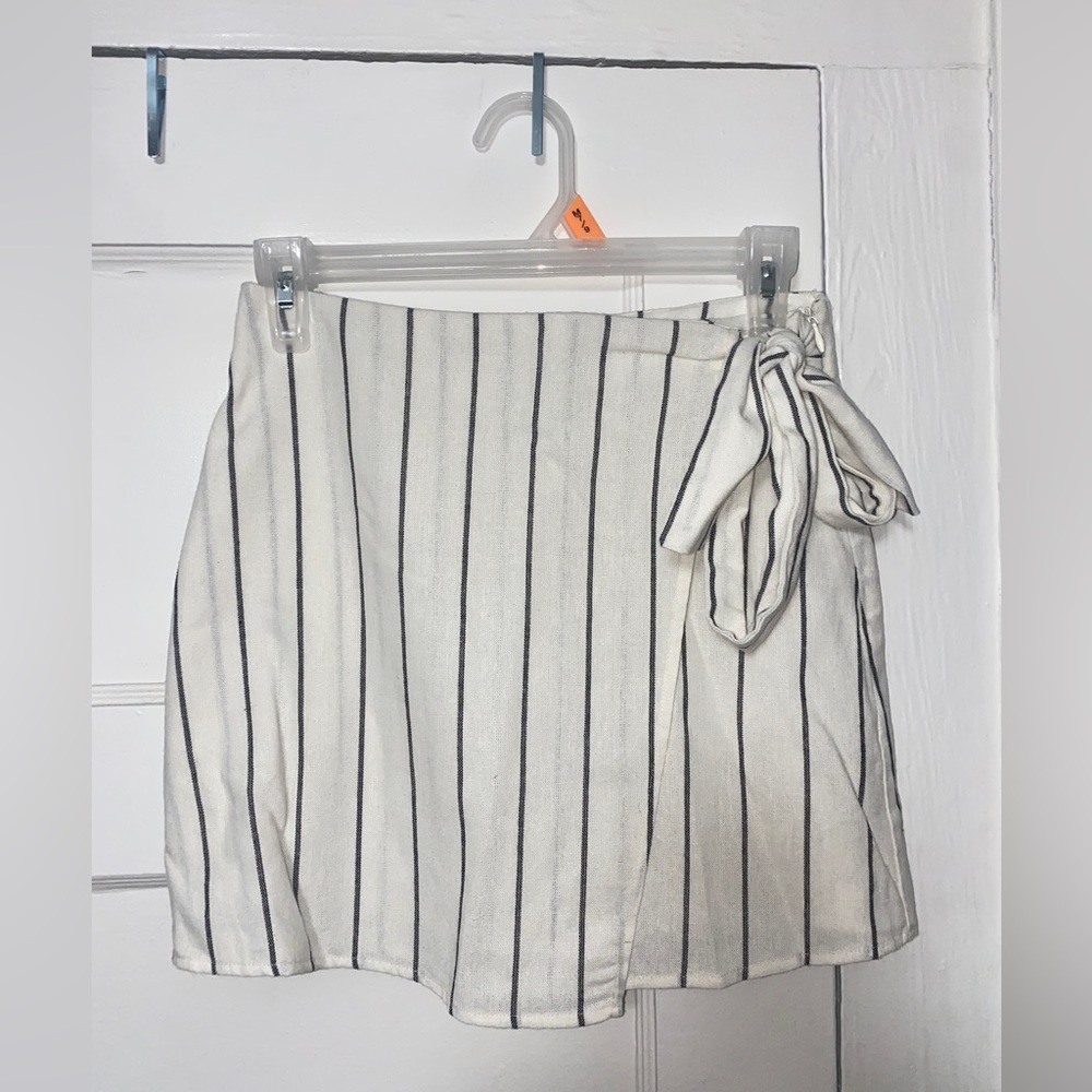 Forever 21 mini skirt